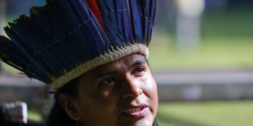 camara-aprova-uso-de-indumentarias-tradicionais-em-fotos-de-documentos