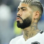 palmeiras-preserva-barboza-e-prepara-estreia-do-zagueiro-apos-a-copa