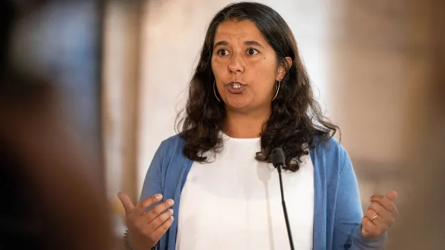 pcp-aponta-governo-fragilizado-e-livre-diz-executivo-que-“bateu-no-fundo”