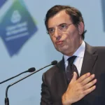 governo-nao-sera-“fator-de-crise-e-instabilidade”,-diz-castro-almeida