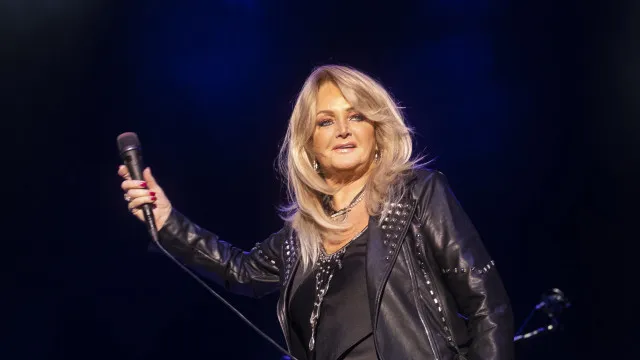 ar-lamenta-morte-do-padre-joao-felgueiras-e-da-cantora-bonnie-tyler