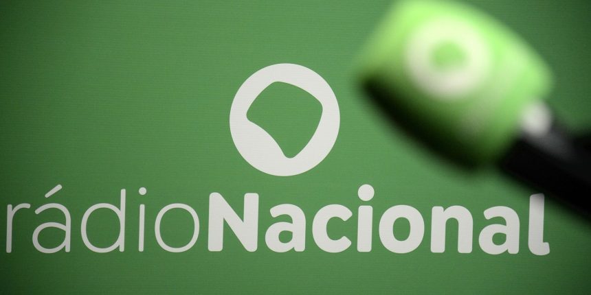 beco-da-bossa-estreia-nesta-sexta-feira,-as-23h,-na-radio-nacional