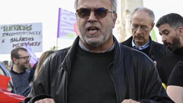 be-defende-controlo-de-precos-para-responder-a-“aflicao-das-pessoas”