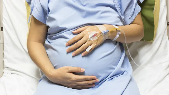 “violencia-obstetrica”-deixa-de-estar-na-lei-sobre-direitos-na-gravidez