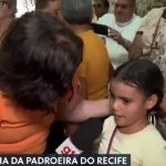 menina-torna-se-viral-ao-falar-sobre-morte-da-mae.-“ela-esta-a-ver-me”