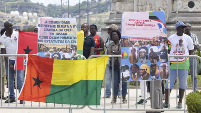 dezenas-de-guineenses-apelam-em-lisboa-a-libertacao-de-simoes-pereira