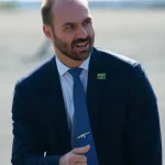 governo-dos-eua-concede-green-card-a-eduardo-bolsonaro