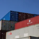 trump-impoe-tarifas-de-50%-sobre-maioria-dos-produtos-do-canada