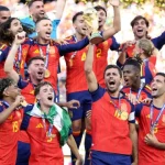 fifa-e-espanha-‘apagam’-trump-de-fotos-oficiais-da-celebracao-pela-conquista-da-copa