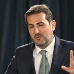 exames?-ministro-“nunca-deixou-de-estar-ao-leme-dos-acontecimentos”
