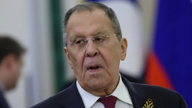 candidato-a-suceder-a-guterres-reune-se-com-lavrov-em-moscovo