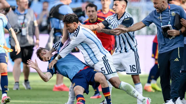 fifa-investiga-argentina-por-confusao-na-final-da-copa-do-mundo
