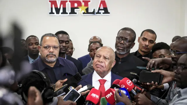 mpla-anula-candidatura-de-higino-carneiro-a-presidencia-do-partido