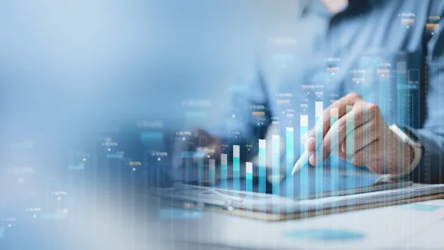 trabalhadores-em-lay-off-caem-quase-26%-em-junho-para-2.739