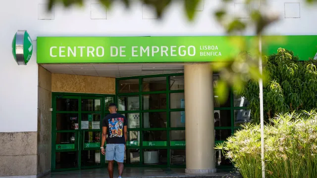 beneficiarios-de-prestacoes-de-desemprego-atinge-minimo-de-3-anos
