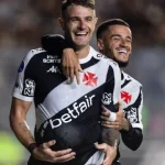 vasco-enfrenta-independiente-em-medellin-com-portoes-fechados-pelos-playoffs-da-sul-americana