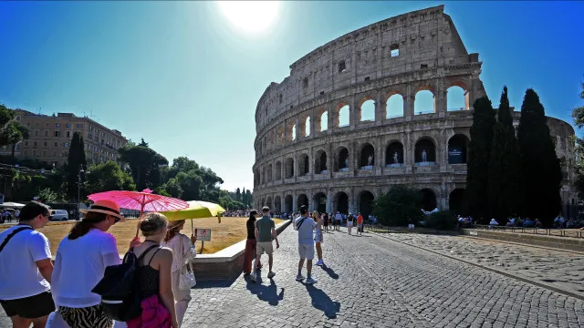 roma-abre-gratuitamente-cinemas-e-bibliotecas-para-fazer-face-ao-calor
