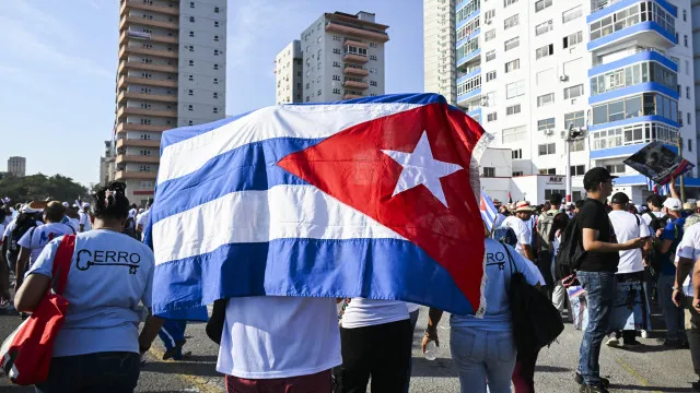havana-recebe-primeira-tranche-de-ajuda-dos-estados-unidos