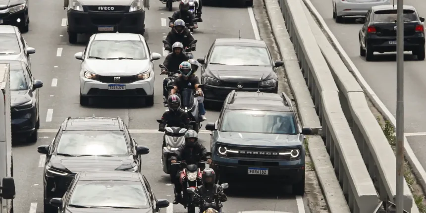 justica-manda-prefeitura-de-sao-paulo-liberar-uber-moto