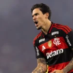 pedro-da-show,-flamengo-goleia-chapecoense-e-nao-deixa-palmeiras-disparar