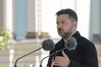 zelensky-anuncia-acordo-com-empresa-dos-eua-para-produzir-misseis-patriot
