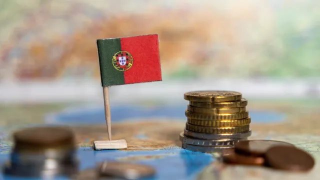 endividamento-da-economia-soma-e-segue:-ja-vai-nos-883,2-mil-milhoes