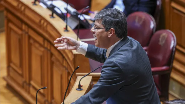 cpi-a-luis-neves?-ps-afirma-que-chega-quer-fragilizar-a-pj