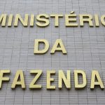 com-precatorios,-previsao-de-deficit-primario-soma-r$-52-bilhoes