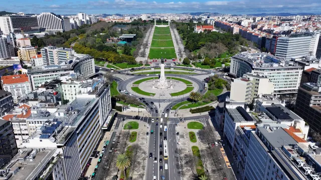 estacionar-em-lisboa-vai-ficar-mais-caro:-veja-aqui-os-novos-precos