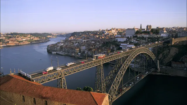 ligacao-fluvial-entre-o-porto-e-vila-nova-de-gaia-retomada-hoje-as-17h30
