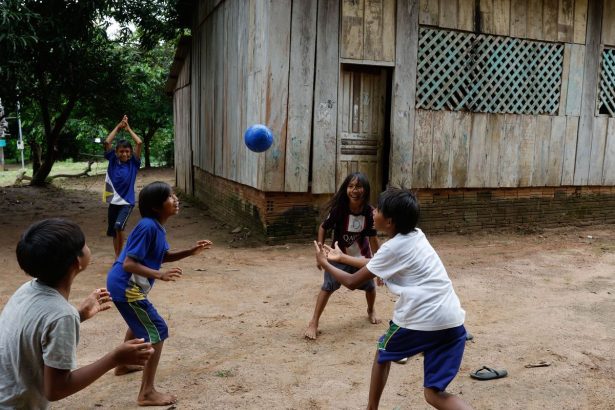 unicef-mapeia-cidades-onde-criancas-estao-expostas-a-riscos-ambientais