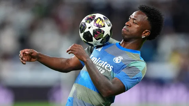 arsenal-avalia-investida-caso-vini-jr.-nao-renove-com-real,-diz-nyt