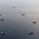navio-colide-com-mina-no-estreito-de-ormuz-apos-desvio-de-rota-aconselhada