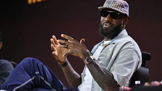 novo-time-de-lebron-vive-jejum-e-tem-outras-estrelas-no-elenco;-conheca