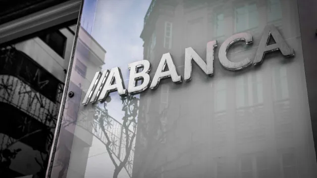 lucros-do-abanca-caem-9,6%-para-386-milhoes-no-1.o-semestre