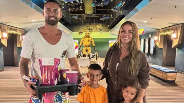jogador-relata-busca-por-mulher-e-filhos-mortos-em-terremoto-na-venezuela