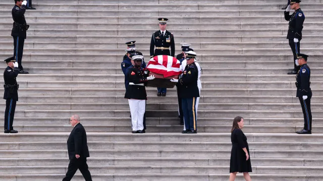 cerimonias-funebres-de-senador-lindsey-graham-comecam-em-washington