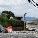 ligacoes-aereas-e-ferroviarias-canceladas-devido-a-sismo-no-japao