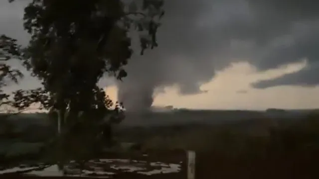brasil.-tornado-avistado-no-rio-grande-do-sul:-“parecia-coisa-de-filme”