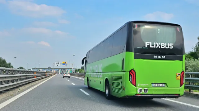 motorista-da-flixbus-que-deixou-menina-em-area-de-servico-“foi-suspenso”