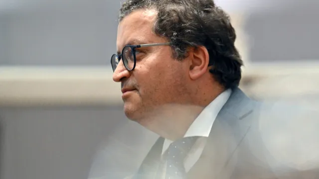 governo:-petroliferas-pagam-33%-sobre-lucros-que-excedam-media-em-20%