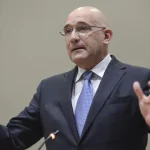passos-elogia-rumo-do-governo,-mas-preferia-“ritmo-mais-intenso”