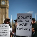 policia-britanica-detem-manifestantes-de-grupo-pro-palestiniano-proibido