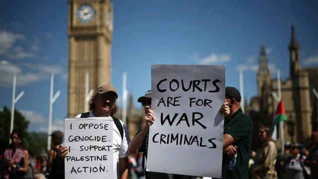 policia-britanica-detem-manifestantes-de-grupo-pro-palestiniano-proibido