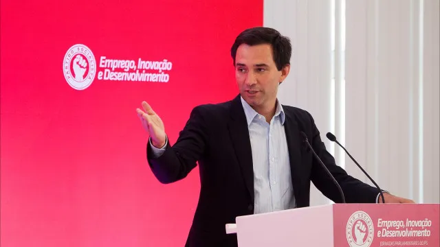 ps-quer-ouvir-ministro-da-educacao-na-comissao-permanente-do-parlamento