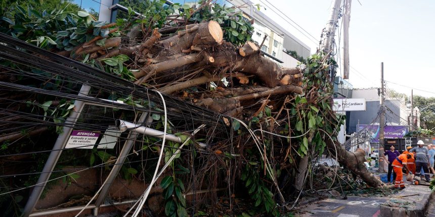 ventania-em-sp,-rs-e-rj-expoe-falhas-na-resposta-a-extremos-climaticos