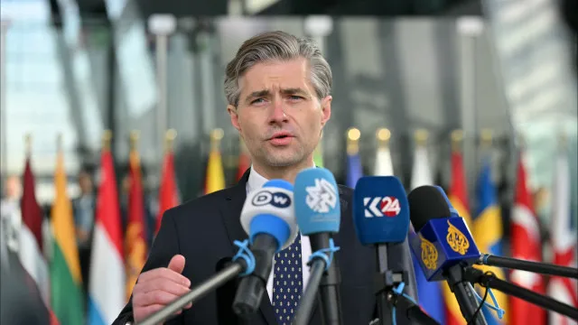 lituania-chama-representante-russo-em-vilnius-apos-ataque-em-kyiv