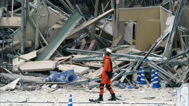 sobe-para-38-o-numero-de-mortos-no-sismo-que-atingiu-o-japao