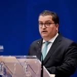 governo-justifica-subida-da-divida-publica-com-depositos-e-mantem-previsao