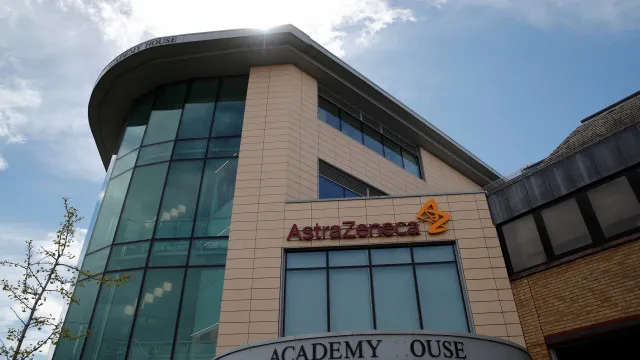 astrazeneca-negoceia-possivel-fusao-com-bristol-myers-squibb